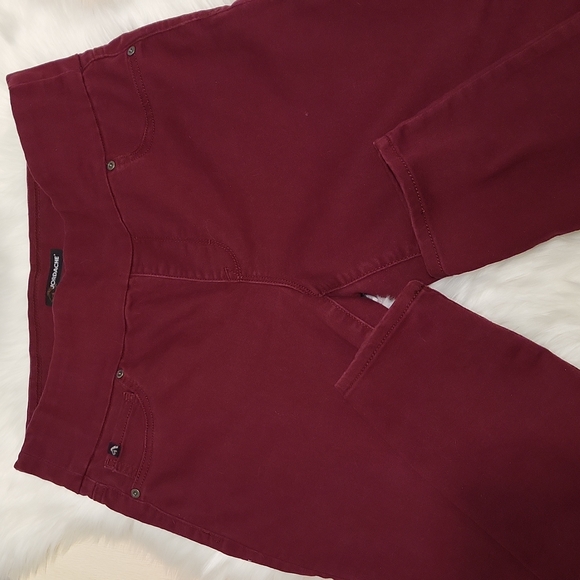 Jordache skinny jeans - Picture 5 of 11